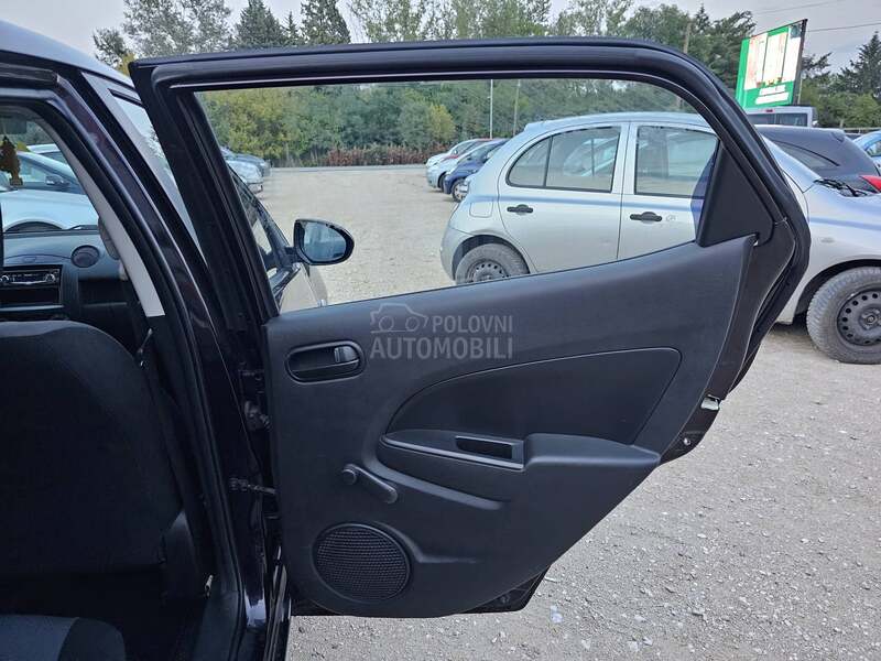 Mazda 2 1,3 1,6V iz CH