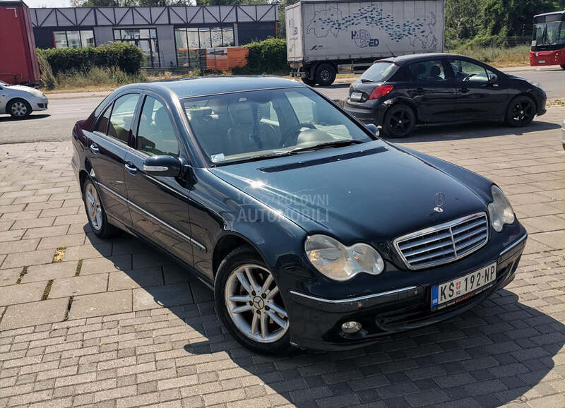 Mercedes Benz C 200 Elegance