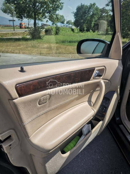 Mercedes Benz C 200 Elegance