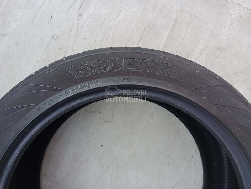 Vredestein 275/45 R21 Letnja