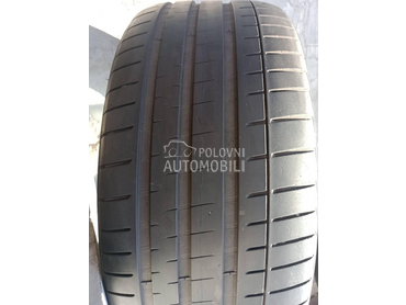 Vredestein 275/45 R21 Letnja