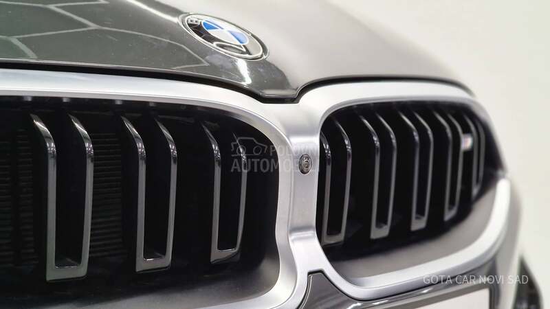 BMW M 850i 