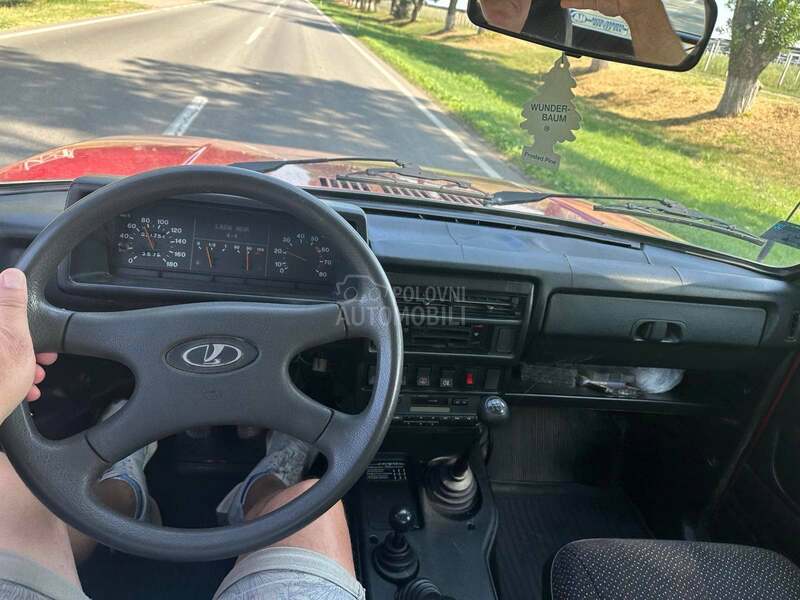 Lada Niva 