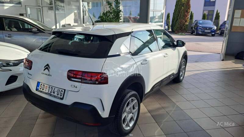 Citroen C4 Cactus 1.2 PURE NAV ALU LED