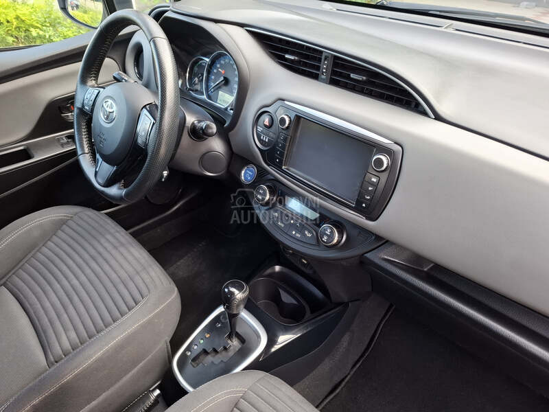 Toyota Yaris hibrid