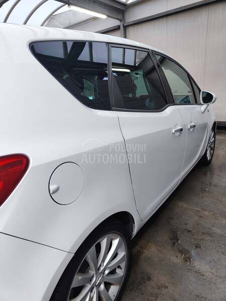Opel Meriva 