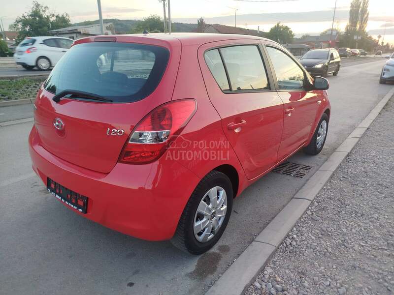 Hyundai i20 1.4i  u.v.o.z  C H