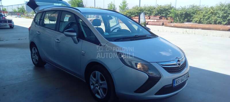Opel Zafira 2.0 cdti opc line
