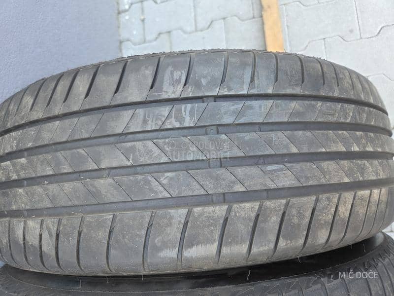 Bridgestone 215/60 R17 Letnja
