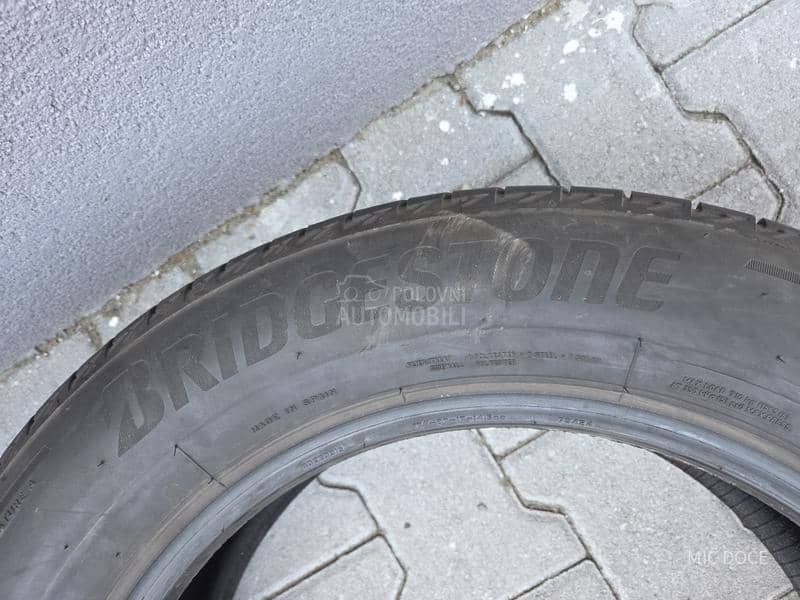 Bridgestone 215/60 R17 Letnja