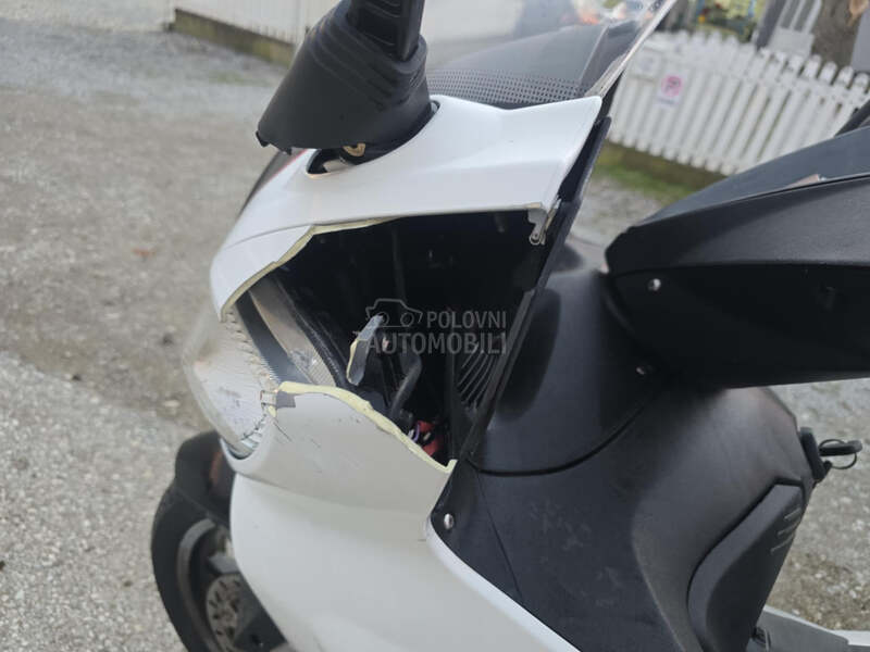 Malaguti Spidermax 500