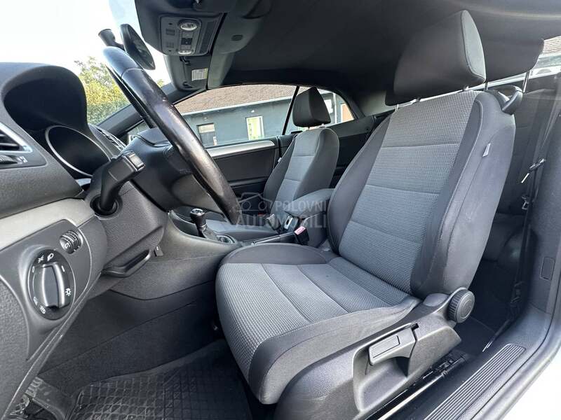 Volkswagen Golf 6 1.2Tfsi cabrio