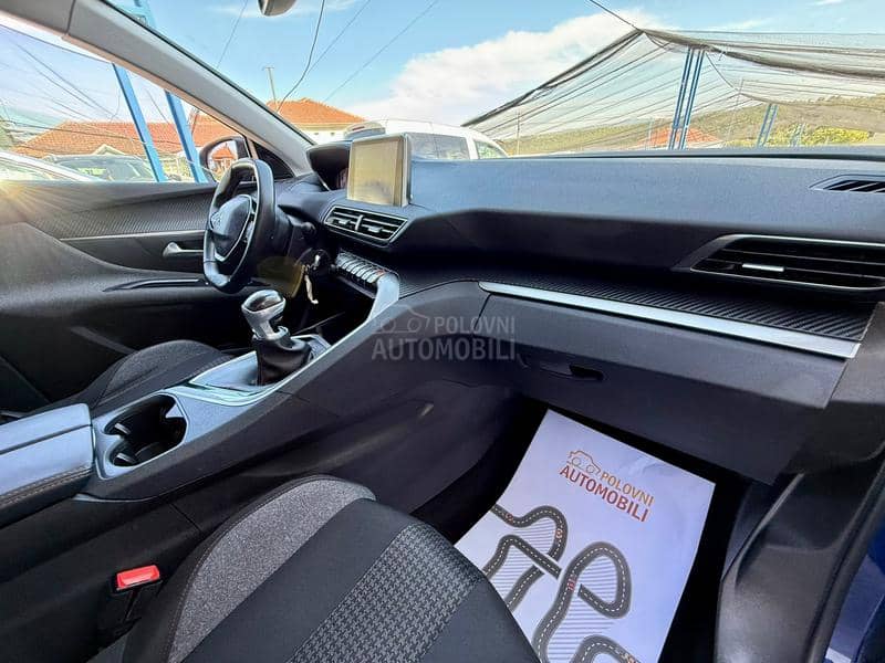 Peugeot 3008 1.5 BlueHDI