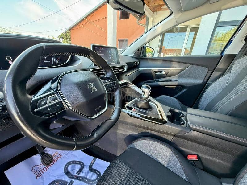 Peugeot 3008 1.5 BlueHDI