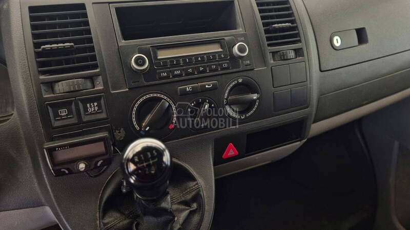 Volkswagen Transporter T5 2.5 TDI PRITSCHE