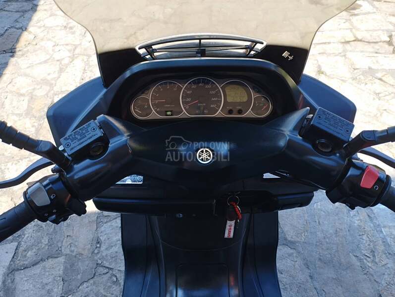 Yamaha Majesty 250