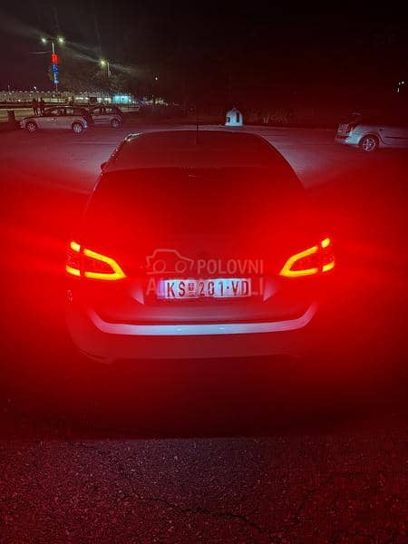 Peugeot 308 308