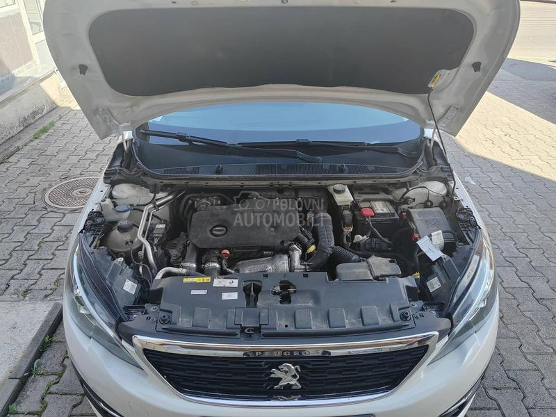 Peugeot 308 308