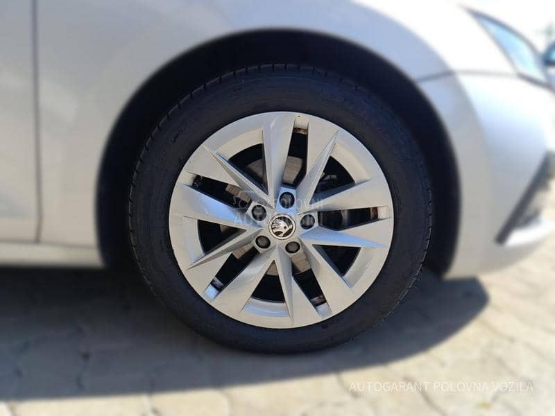 Škoda Octavia A8 2.0 TDI STYLE