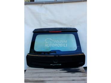 Gepek vrata za Fiat Grande Punto od 2009. do 2012. god.