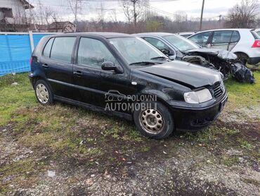 Volkswagen Polo 1.4b 2001. god. -  kompletan auto u delovima