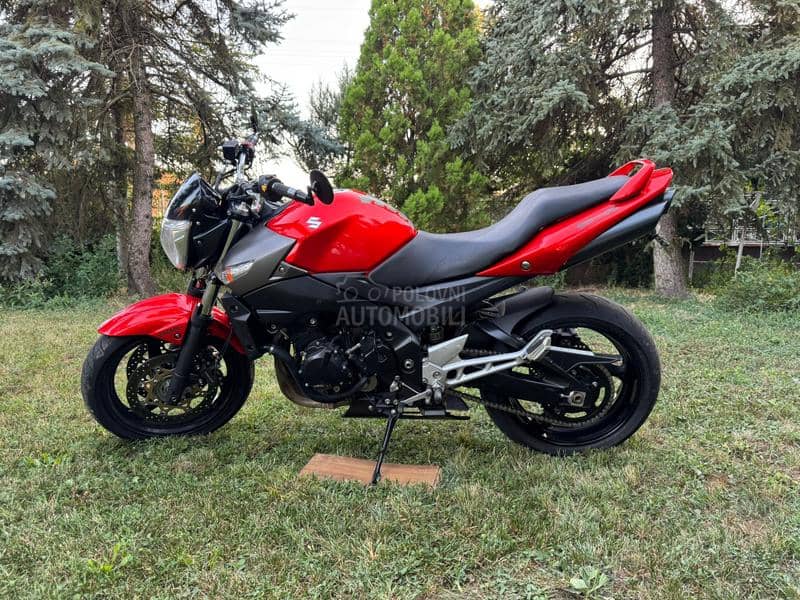 Suzuki GSR 600 A