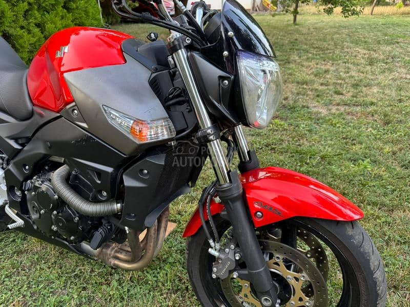 Suzuki GSR 600 A