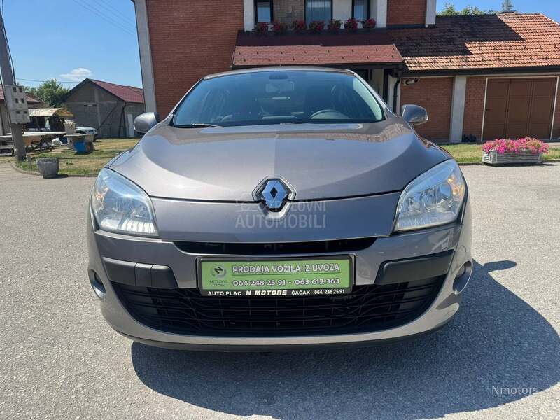 Renault Megane 2.0i a/m DYNAMIQUE
