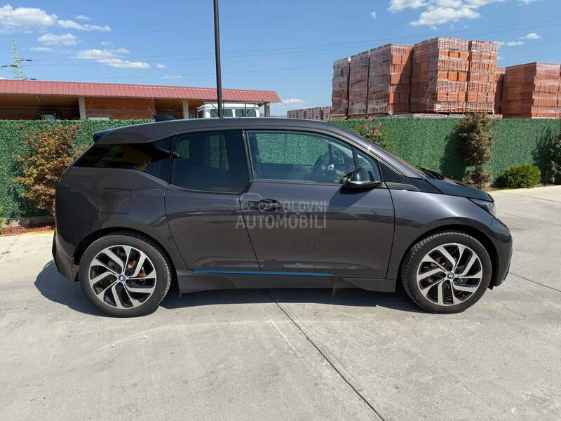 BMW i3 