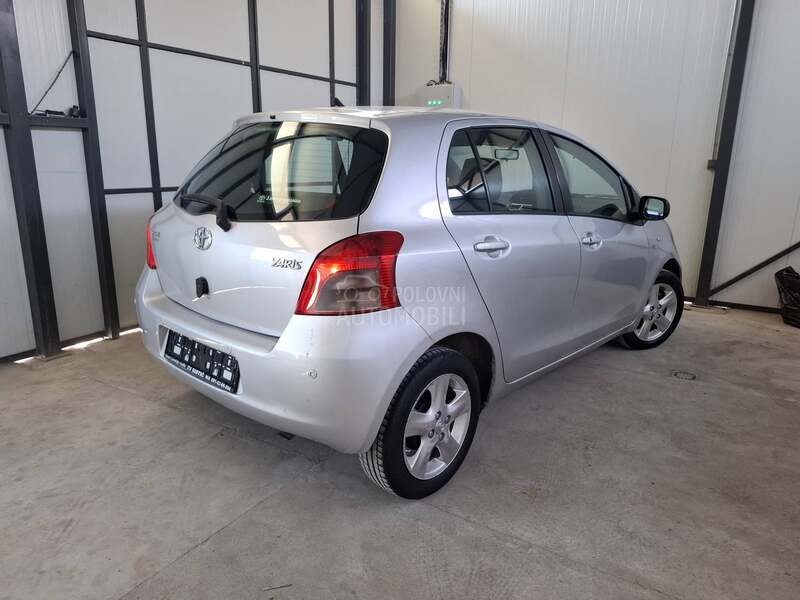 Toyota Yaris 1.4D4D LUNA