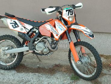 KTM EXC 525 moze da se reg.