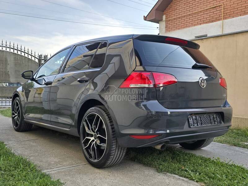 Volkswagen Golf 7 1.6Tdi Nardo led