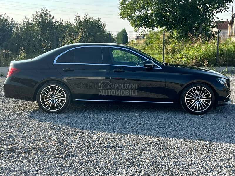Mercedes Benz E 220 4 MATIC