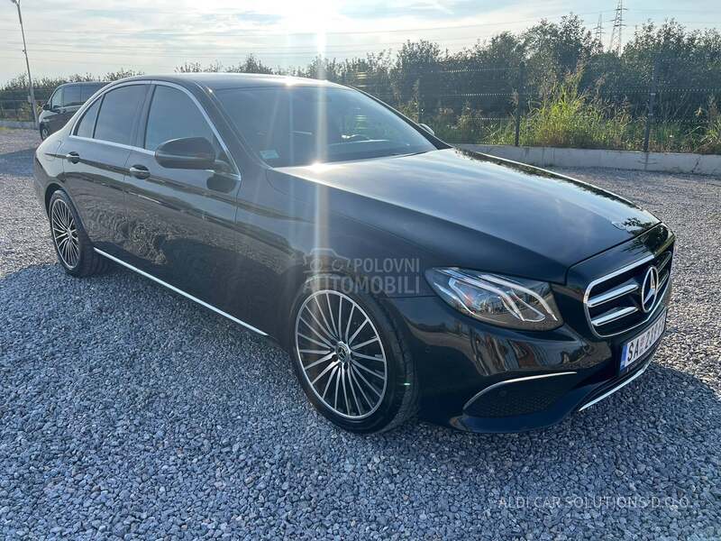 Mercedes Benz E 220 4 MATIC