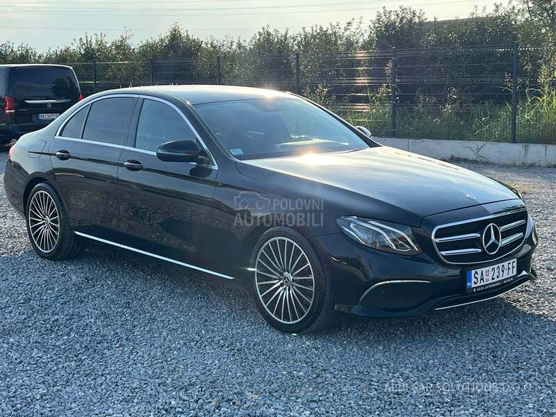 Mercedes Benz E 220 4 MATIC