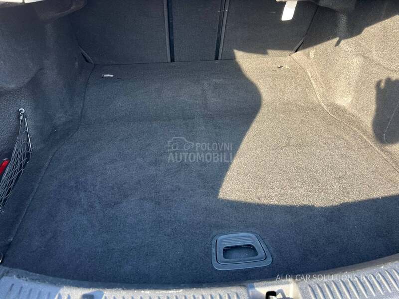 Mercedes Benz E 220 4 MATIC