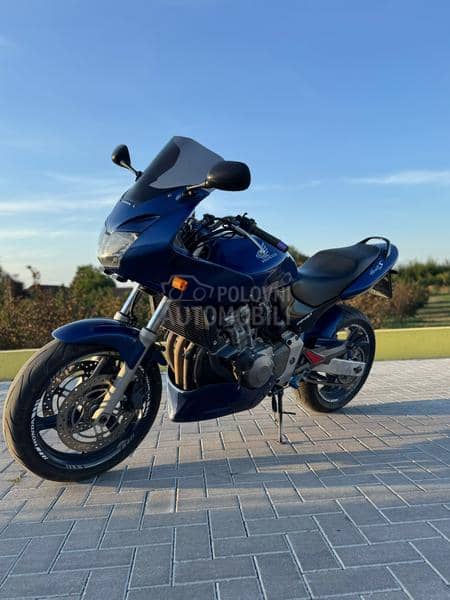 Honda hornet cb600s