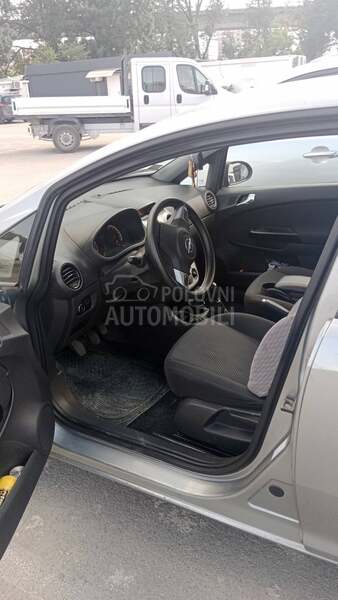 Opel Corsa D 