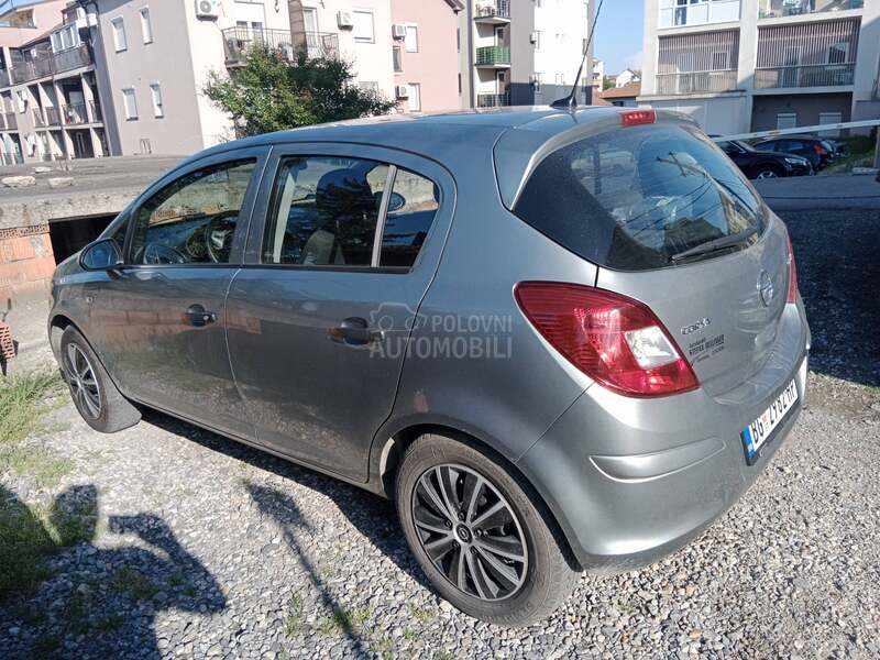 Opel Corsa D 