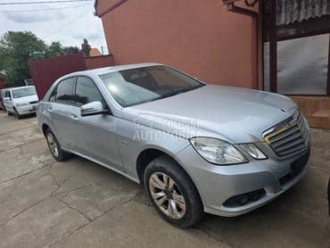 Mercedes Benz E 220 