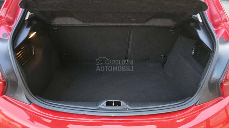 Peugeot 208 1.5 BlueHDI  ALLURE