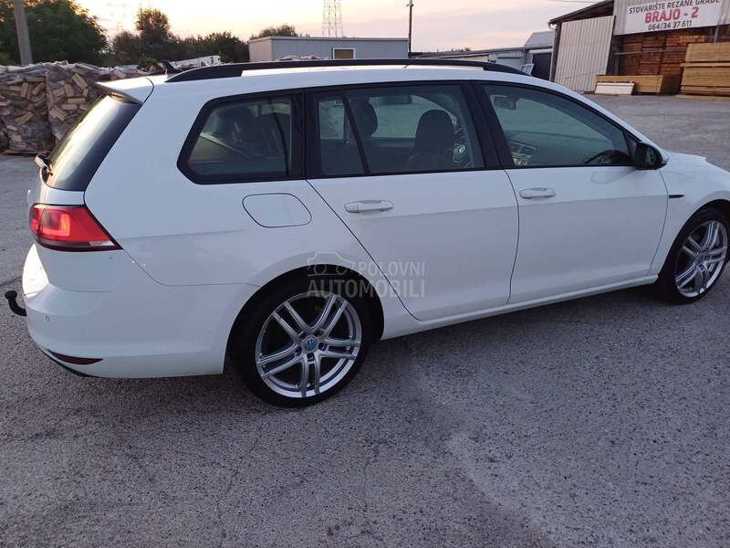 Volkswagen Golf 7 1.6 TDI DSG