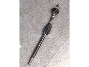 Desna poluosovina za Alfa Romeo 159