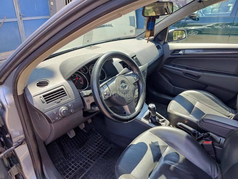 Opel Astra H 1.9 cdti