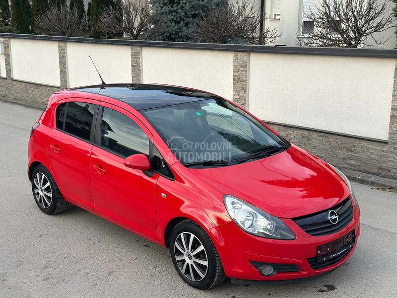 Opel Corsa D 1.4  SPORT CH