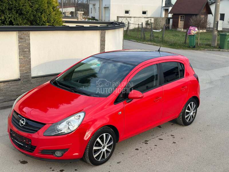 Opel Corsa D 1.4  SPORT CH