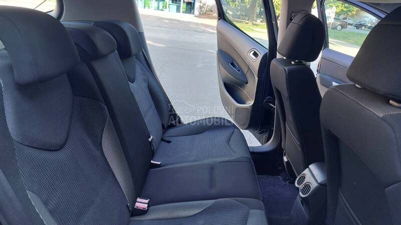 Peugeot 308 1.6