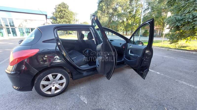 Peugeot 308 1.6