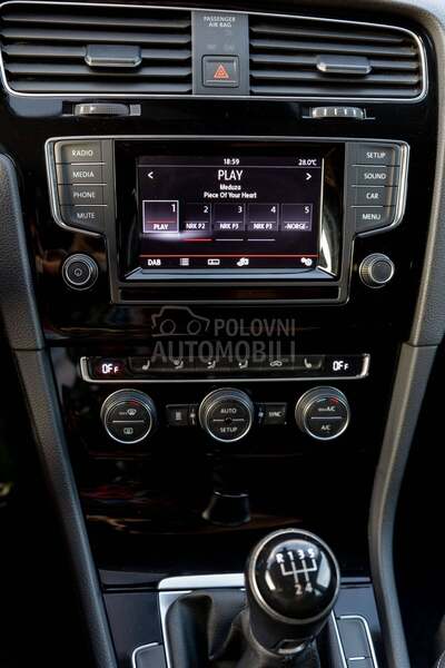 Volkswagen Golf 7 1.6TDI/HIGHLINE