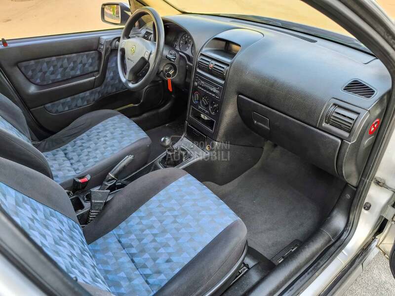 Opel Astra G 1.4 16V TNG TWINPORT